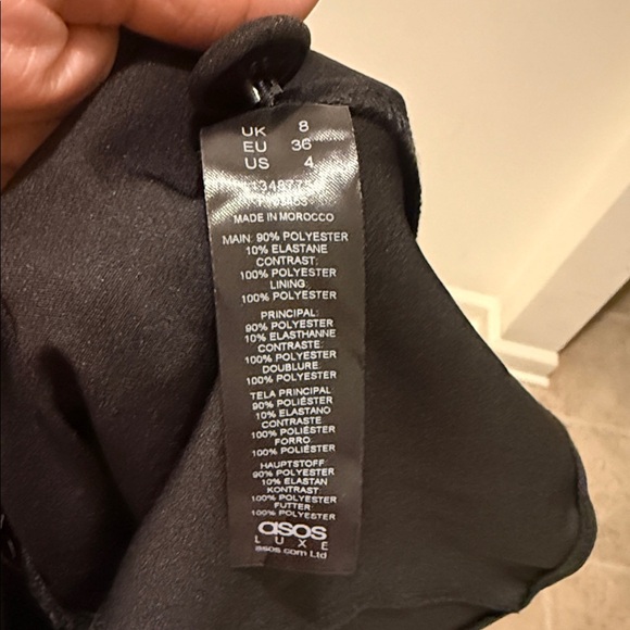 ASOS Luxe Elegant Black One-Shoulder Top - Picture 11 of 12